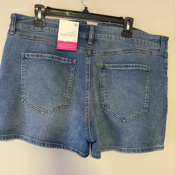 NWT - SO Curvy Mom Short - Sz 17 - Picture 3 of 5